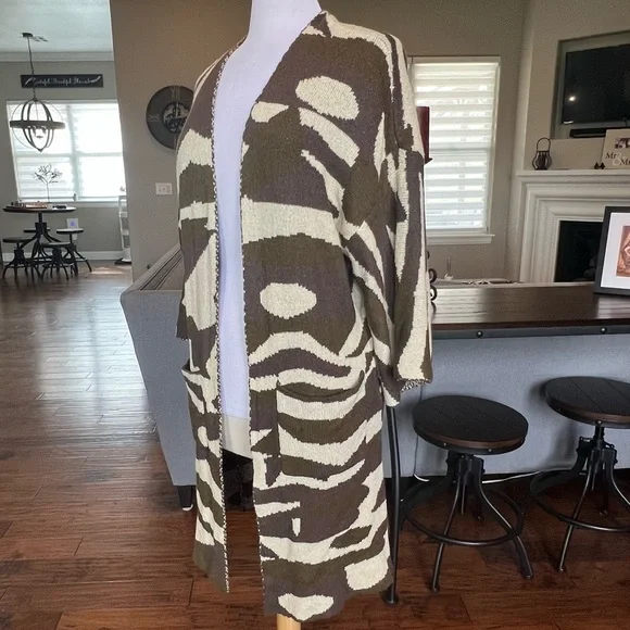 Miss Me Blend In Camo Kimono Oversized Cardigan Sweater S Long Duster Open Front - Picture 6 of 12